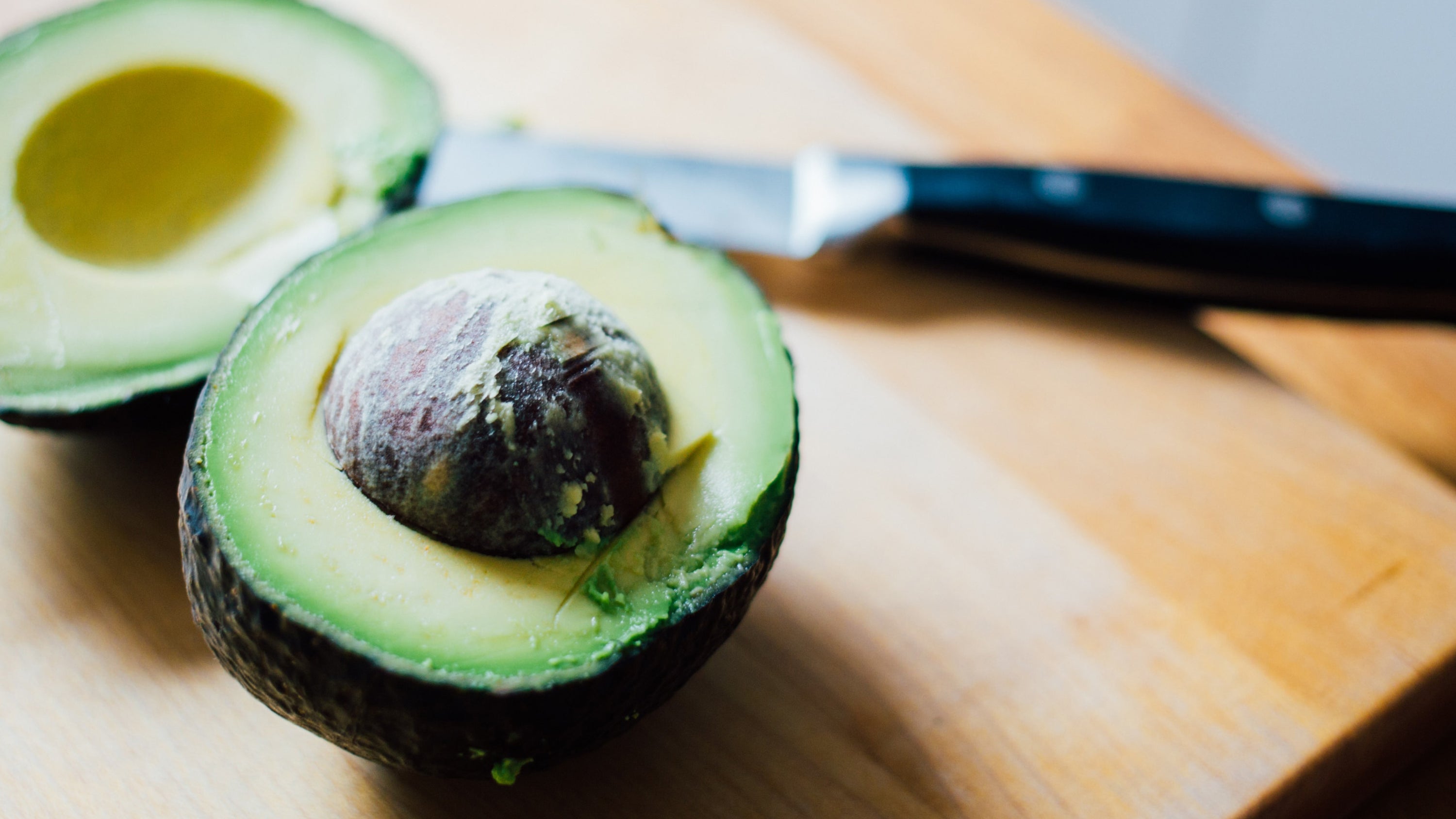 Avocados 101: A Brief Intro to America’s Favorite Fruit